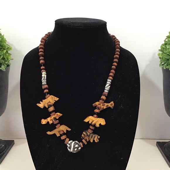Wood Tribal Animal Necklace - Picture 1 of 4
